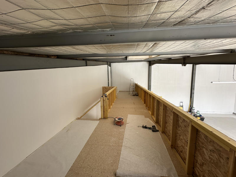 Local d'activités - 235 m²