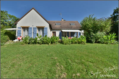 Maison - 143 m² - 6 pièces