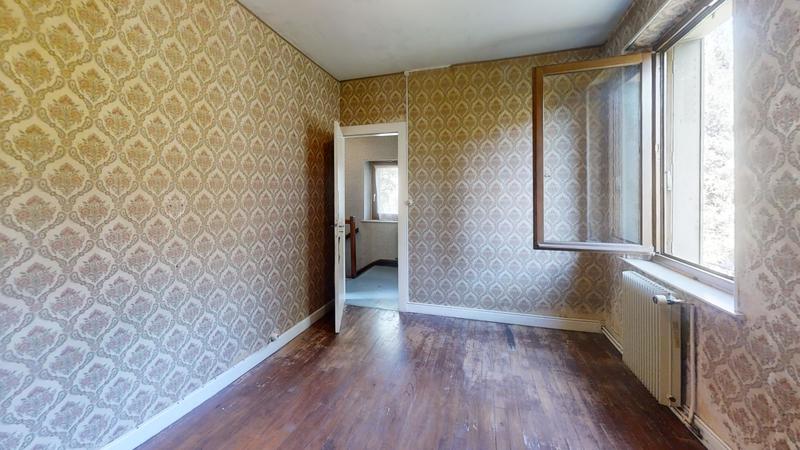 Maison de village - 80 m² - 4 pièces