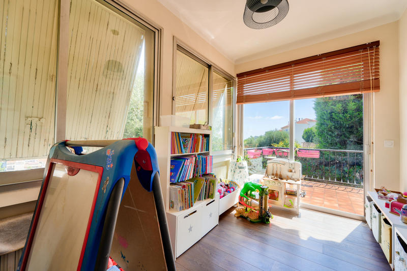 Maison - 170 m² - 7 pièces