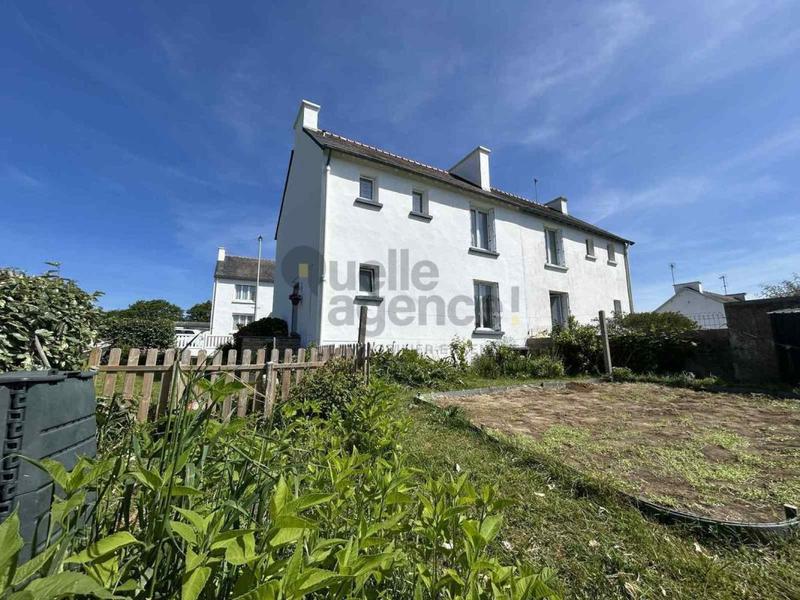 Maison - 79 m² - 6 pièces