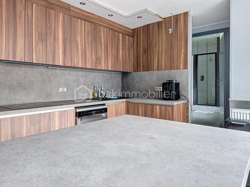 Maison de ville - 151 m² - 6 pièces