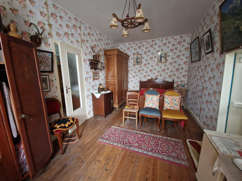 Maison - 96 m² - 3 pièces