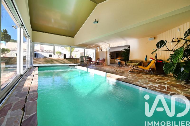 Maison - 505 m² - 10 pièces