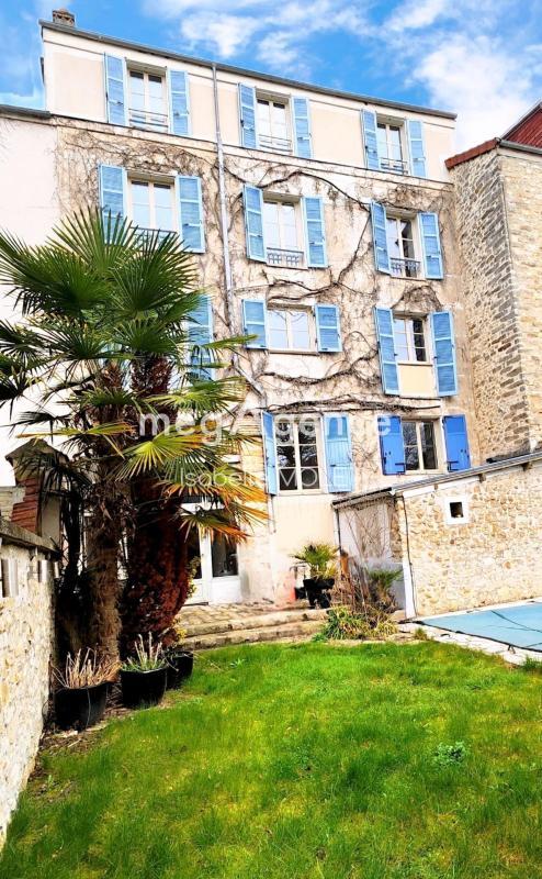 Maison ancienne - 223 m² - 10 pièces