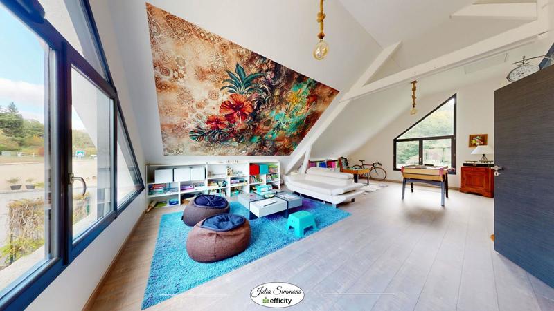 Villa - 227 m² - 8 pièces