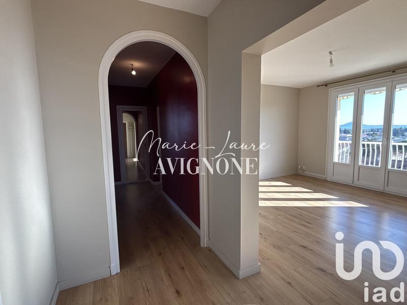 Appartement - 81 m² - 3 pièces