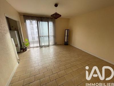 Appartement - 74 m² - 4 pièces