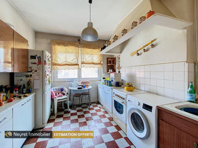 Appartement - 72 m² - 3 pièces