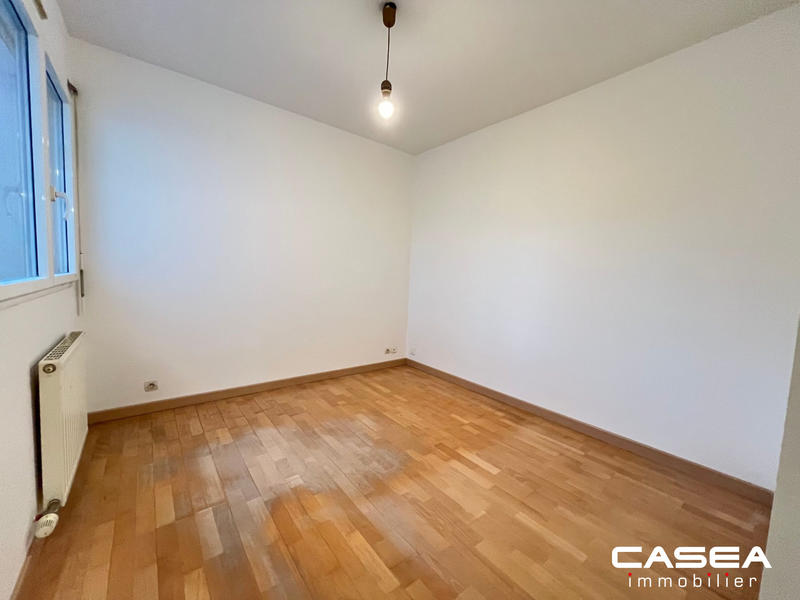 Maison traditionnelle - 120 m² - 6 pièces