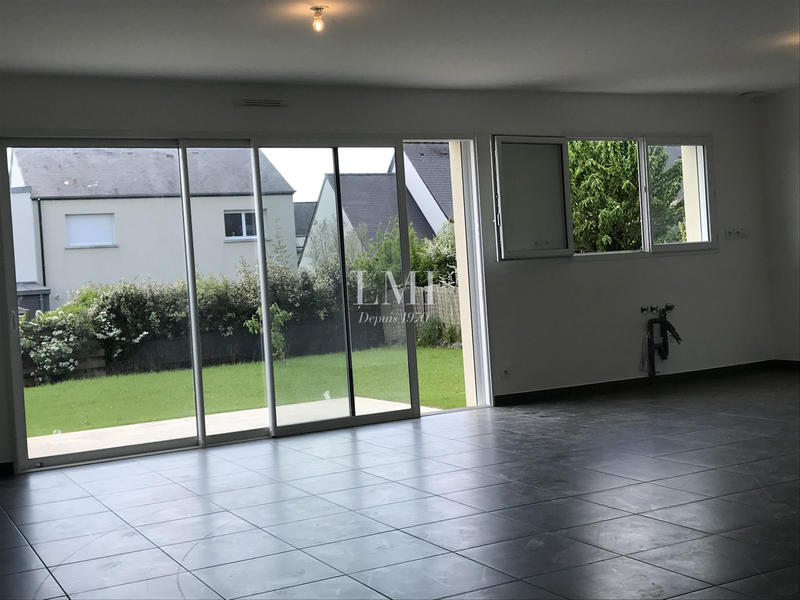 Maison contemporaine - 138 m² - 7 pièces