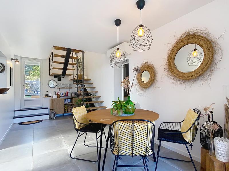 Maison - 111 m² - 5 pièces