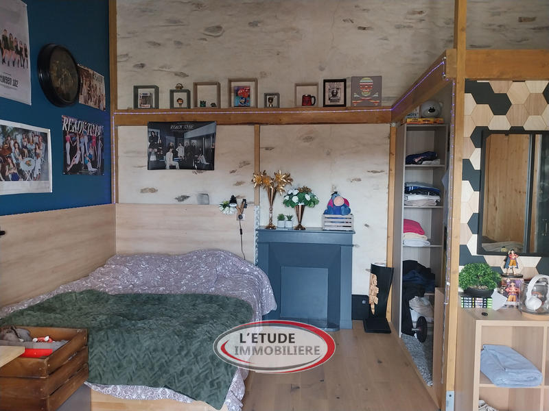 Maison - 250 m² - 7 pièces