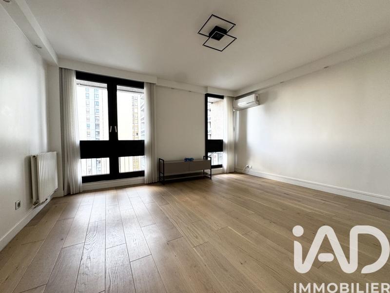 Appartement - 94 m² - 4 pièces