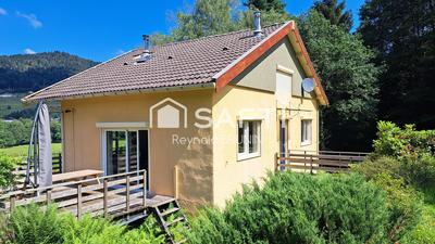 Maison - 108 m² - 6 pièces