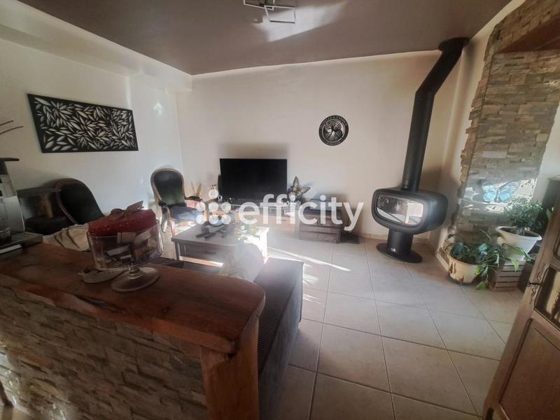 Maison - 93 m² - 4 pièces