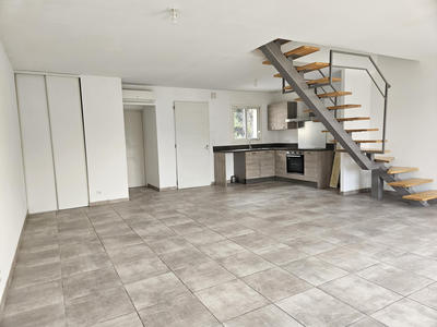 Maison - 89 m² - 4 pièces