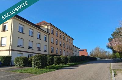 Appartement - 82 m² - 4 pièces