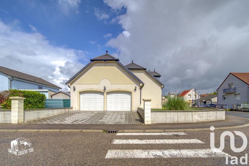 Maison - 191 m² - 7 pièces