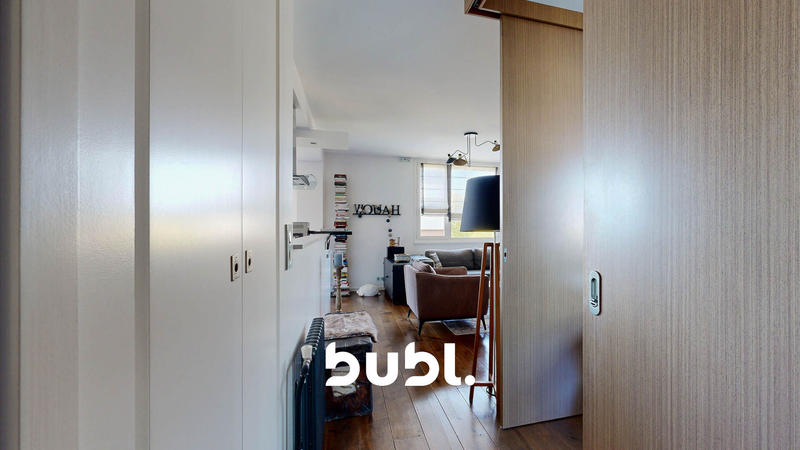 Appartement - 125 m² - 6 pièces