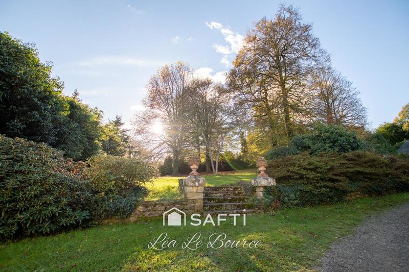 Propriété - 420 m² - 21 pièces