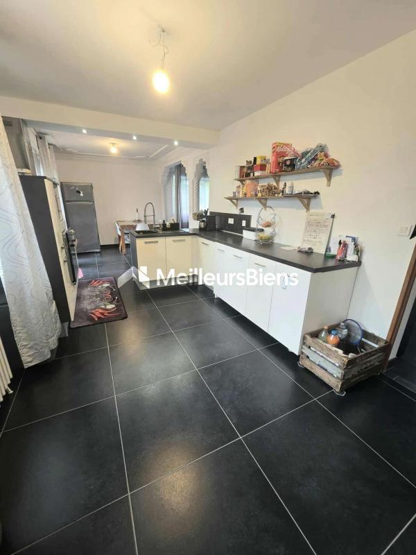 Pavillon - 131 m² - 6 pièces