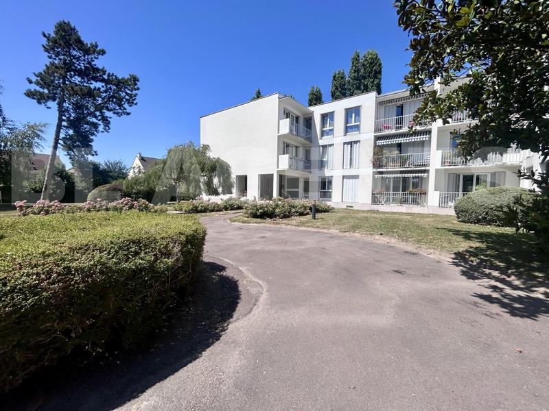 Appartement - 83 m² - 4 pièces