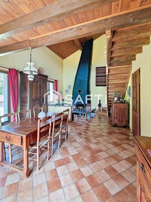 Maison - 160 m² - 7 pièces