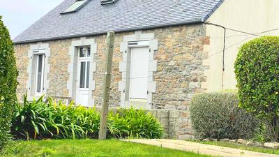 Maison - 104 m² - 6 pièces