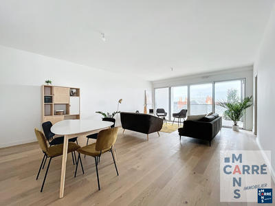 Appartement - 160 m² - 5 pièces