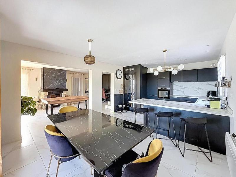 Maison - 123 m² - 5 pièces