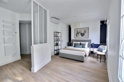 Appartement - 168 m² - 5 pièces