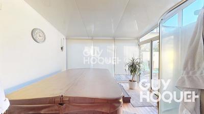 Maison d'architecte - 258 m² - 7 pièces