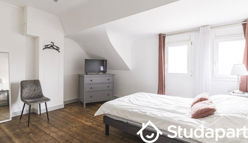 Maison - 102 m² - 4 pièces