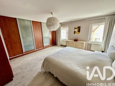 Appartement - 150 m² - 7 pièces