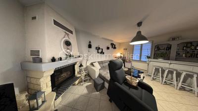 Maison traditionnelle - 99 m² - 4 pièces