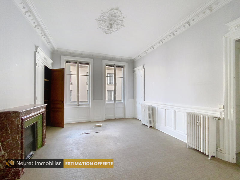 Appartement - 109 m² - 5 pièces