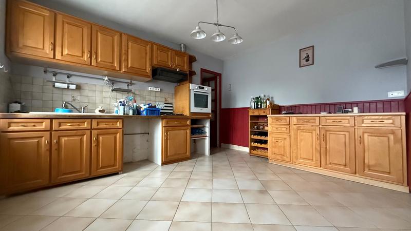 Maison - 98 m² - 4 pièces