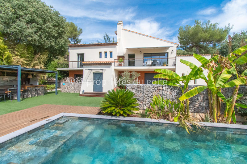 Maison - 188 m² - 5 pièces