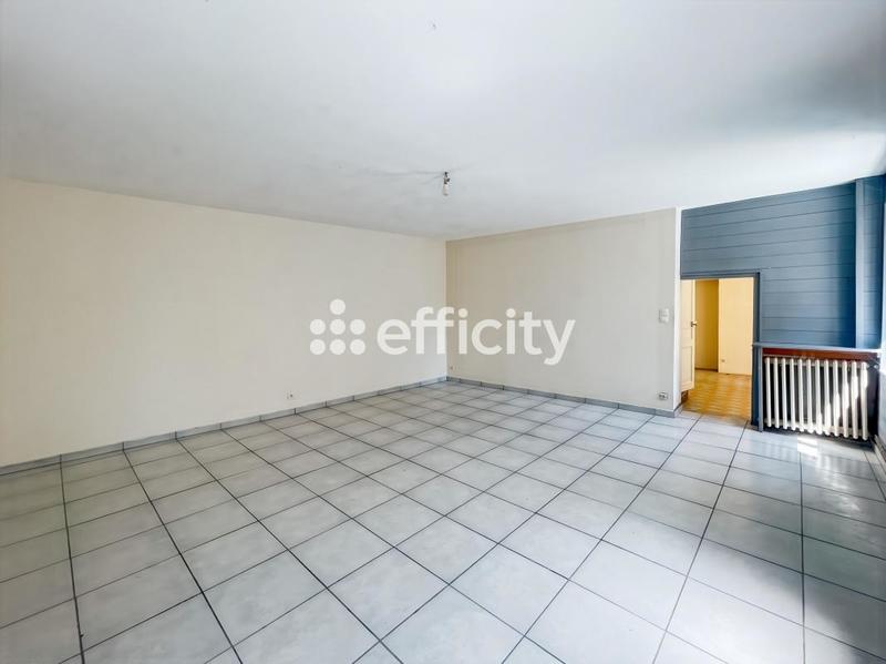 Maison - 110 m² - 4 pièces