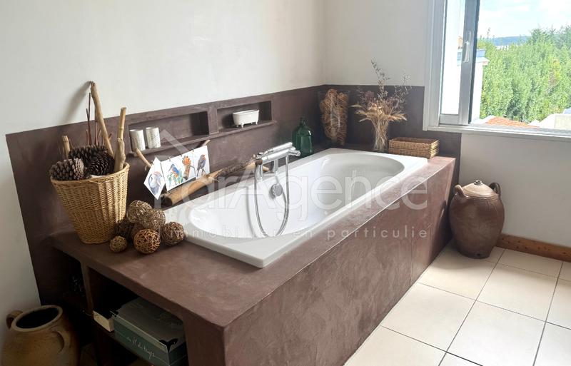 Maison - 111 m² - 6 pièces