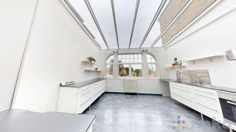 Maison - 178 m² - 6 pièces