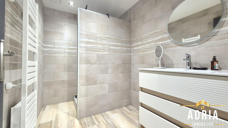 Maison - 124 m² - 7 pièces