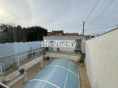 Maison - 130 m² - 7 pièces