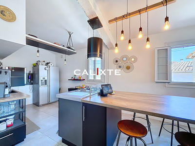 Maison - 96 m² - 3 pièces