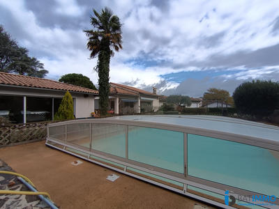 Villa - 230 m² - 7 pièces