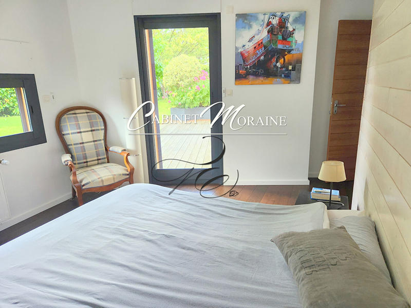 Demeure - 160 m² - 9 pièces