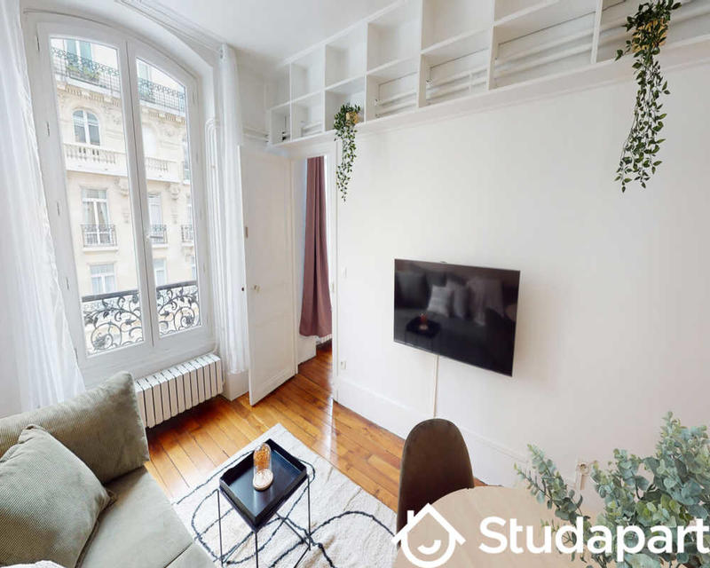 Chambre - 80 m² - 1 pièce