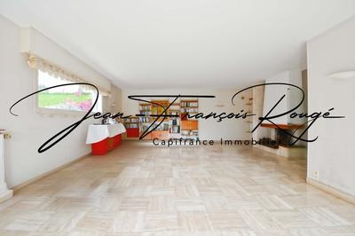 Maison - 155 m² - 6 pièces