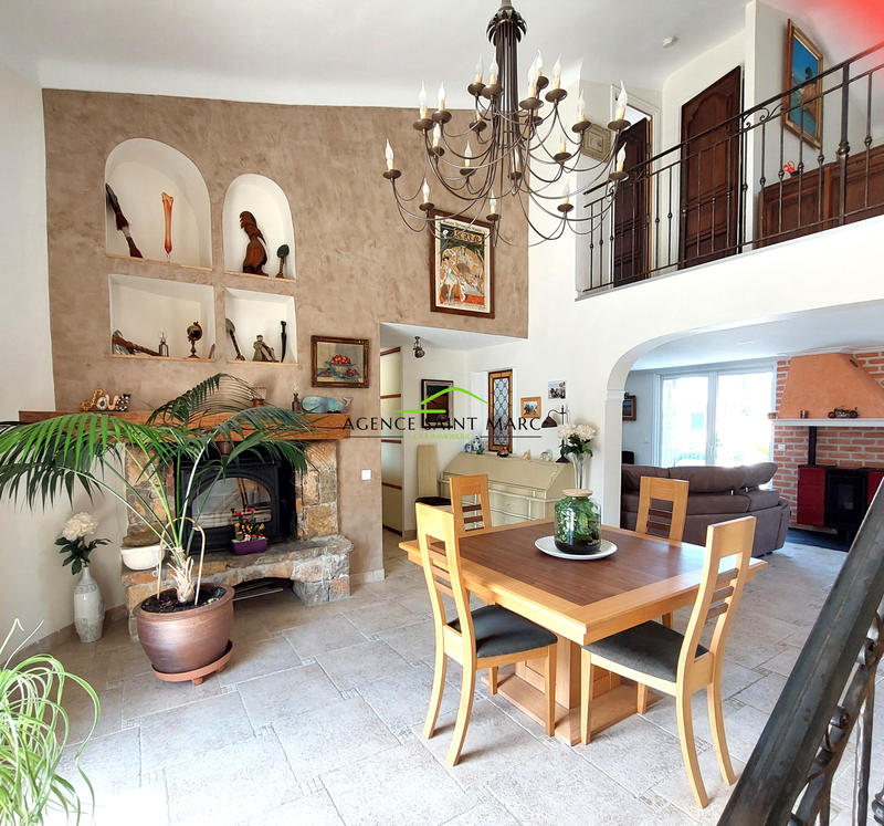 Villa - 185 m² - 7 pièces